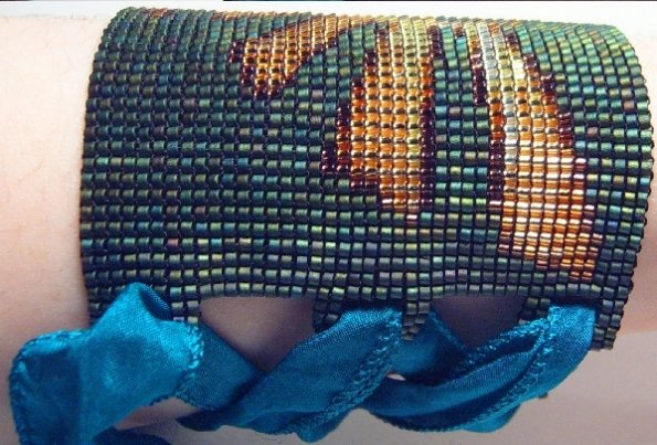 hyliancorsetcuff4