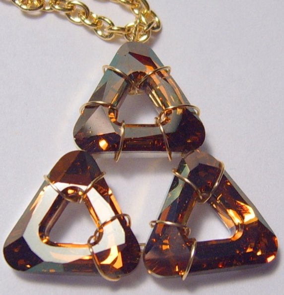 glitteringtriforce1