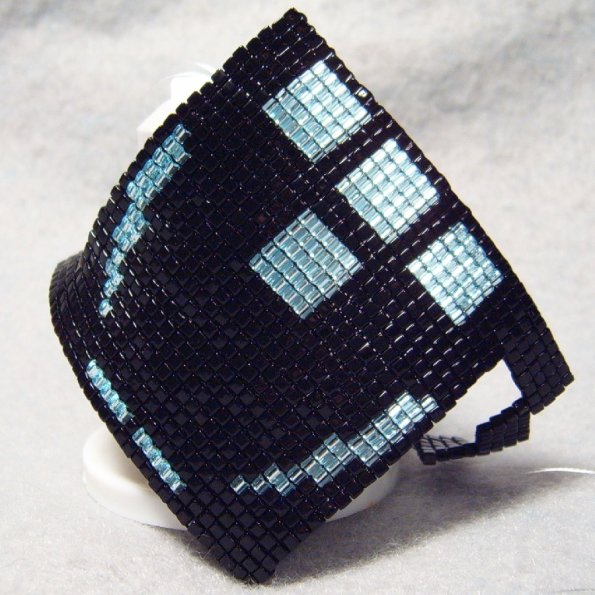 bluetronbracelet1